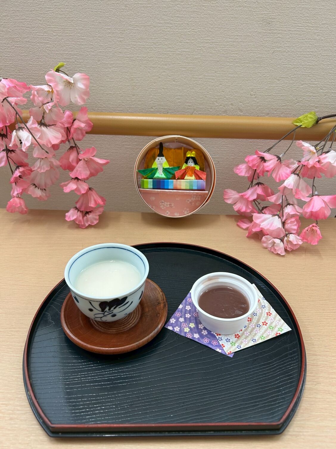 「かくれんぼ」ひな祭りおやつ